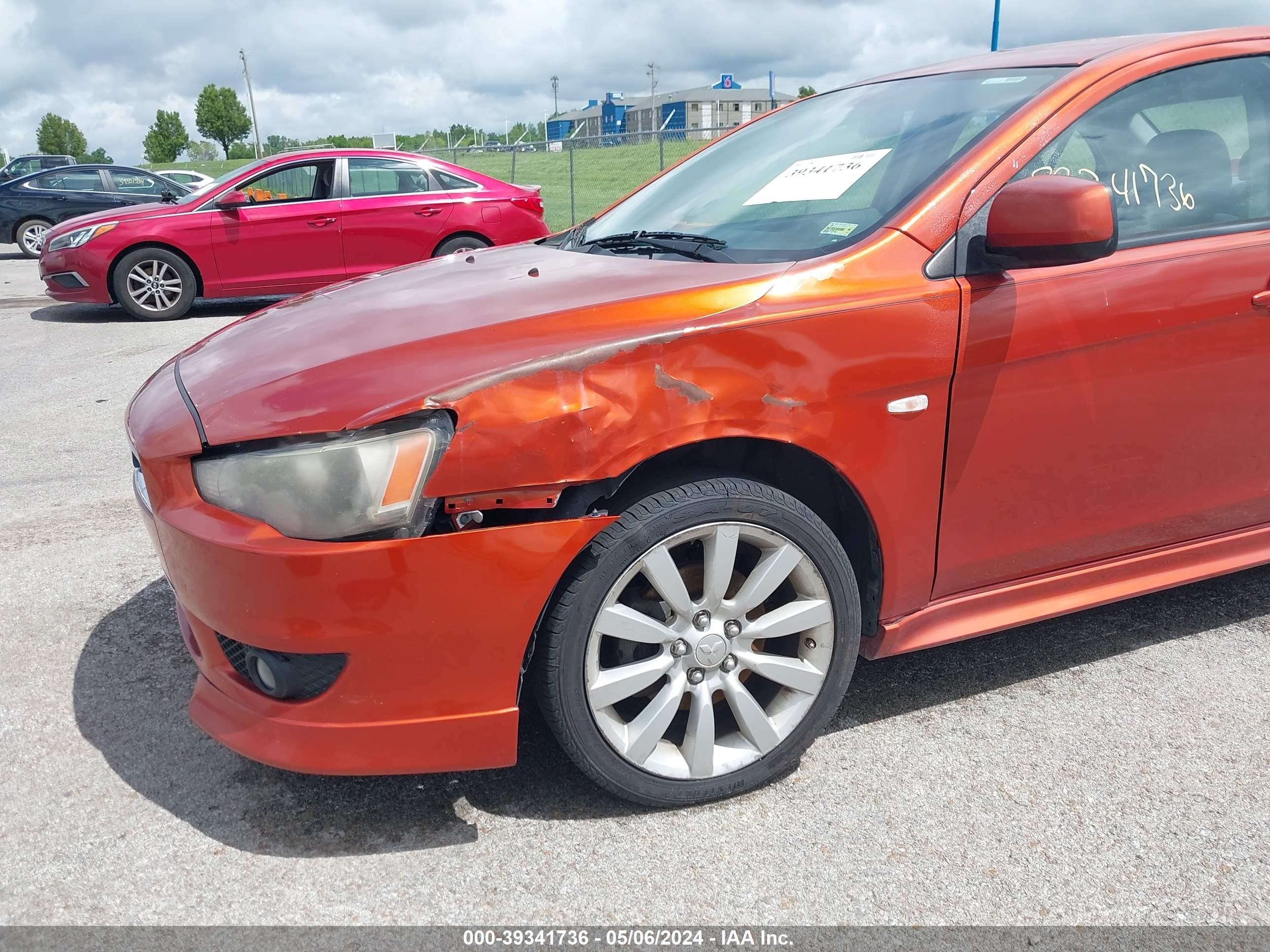 Photo 5 VIN: JA3AU86W39U033565 - MITSUBISHI LANCER 