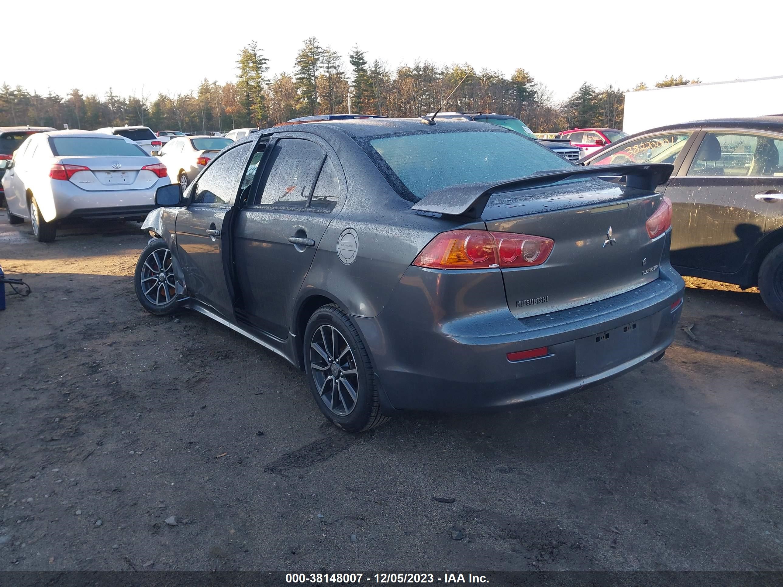 Photo 2 VIN: JA3AU86W79U012931 - MITSUBISHI LANCER 