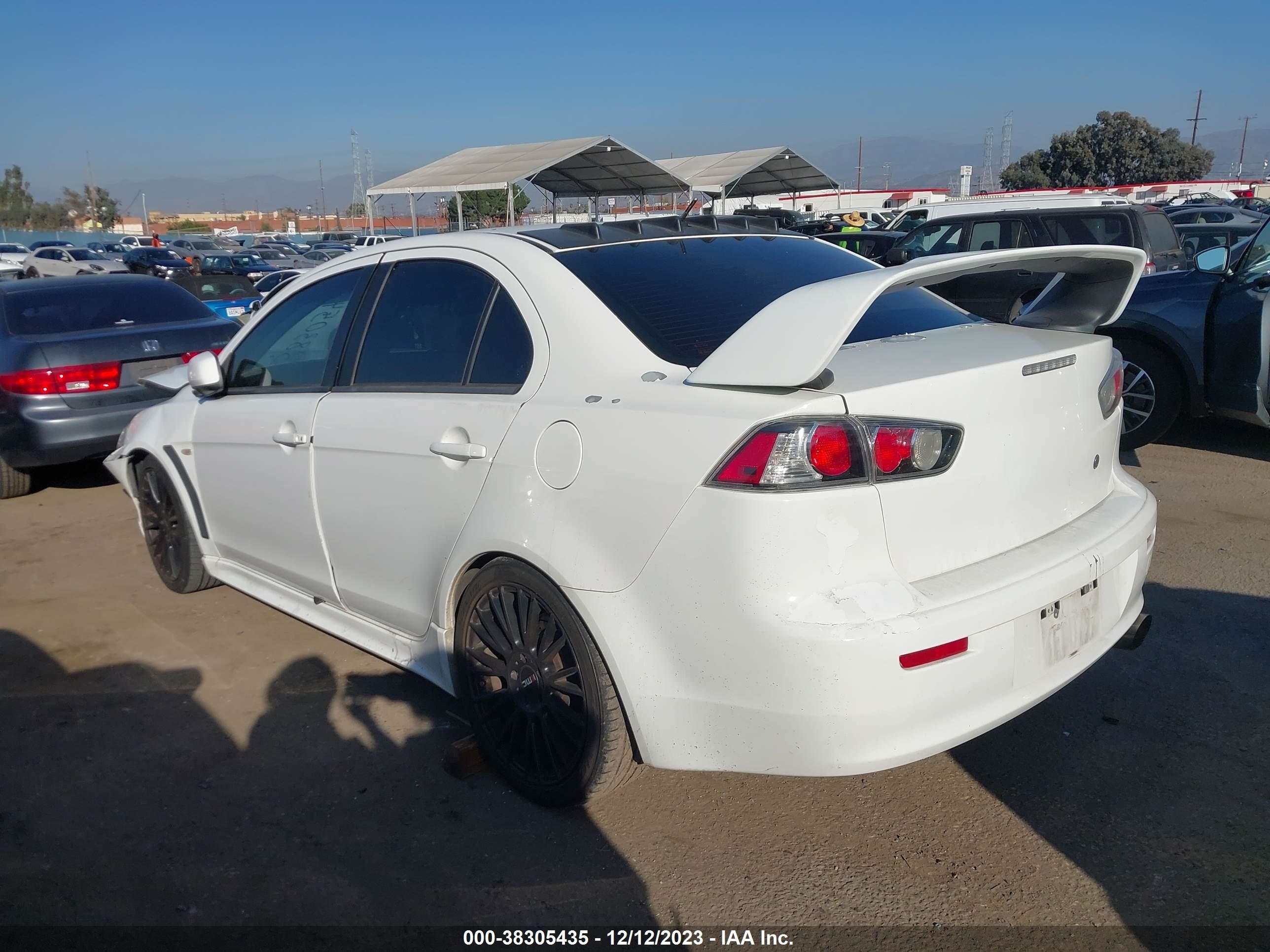 Photo 2 VIN: JA3AU86W89U005843 - MITSUBISHI LANCER 