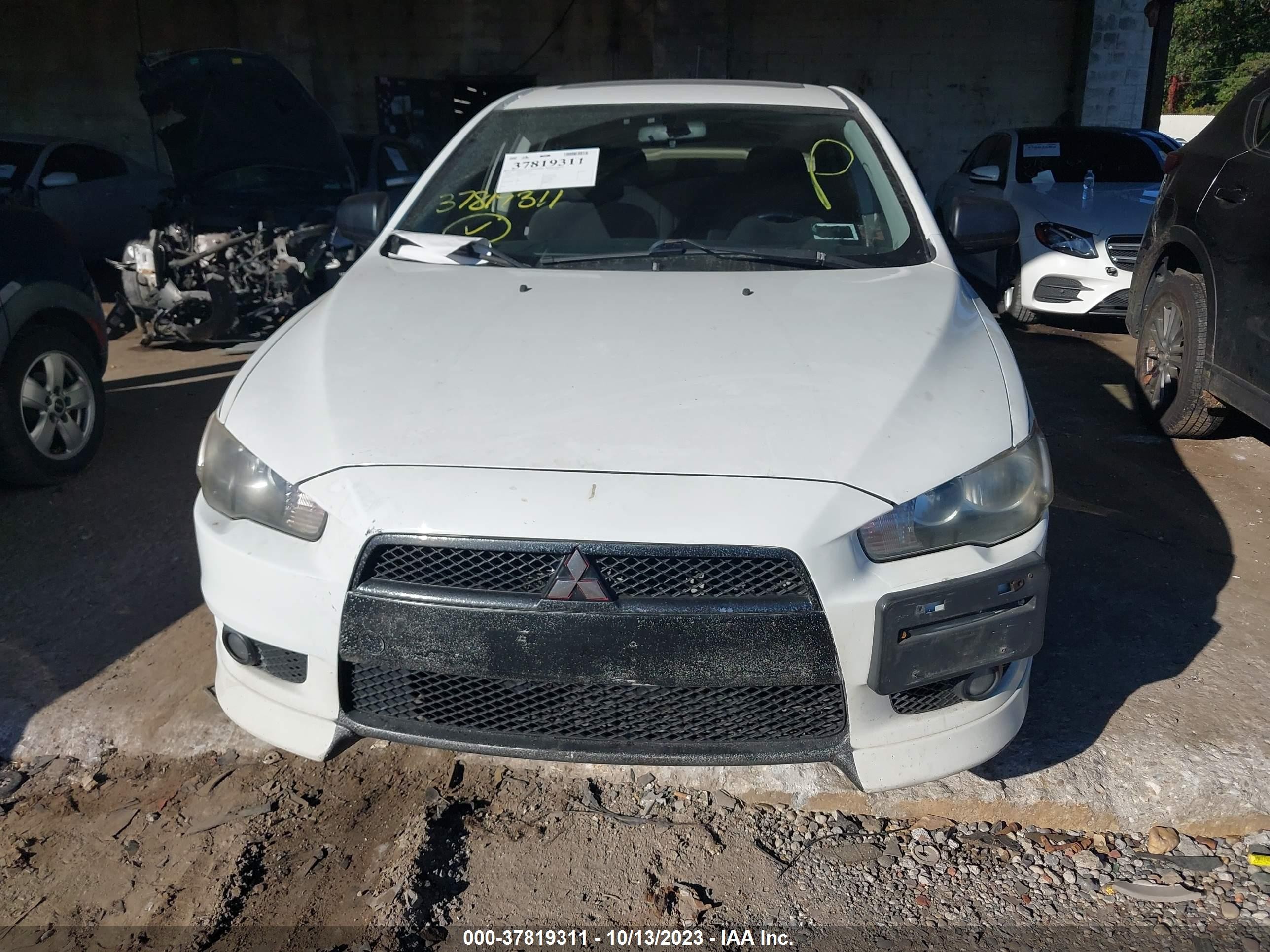 Photo 5 VIN: JA3AU86WX9U022465 - MITSUBISHI LANCER 