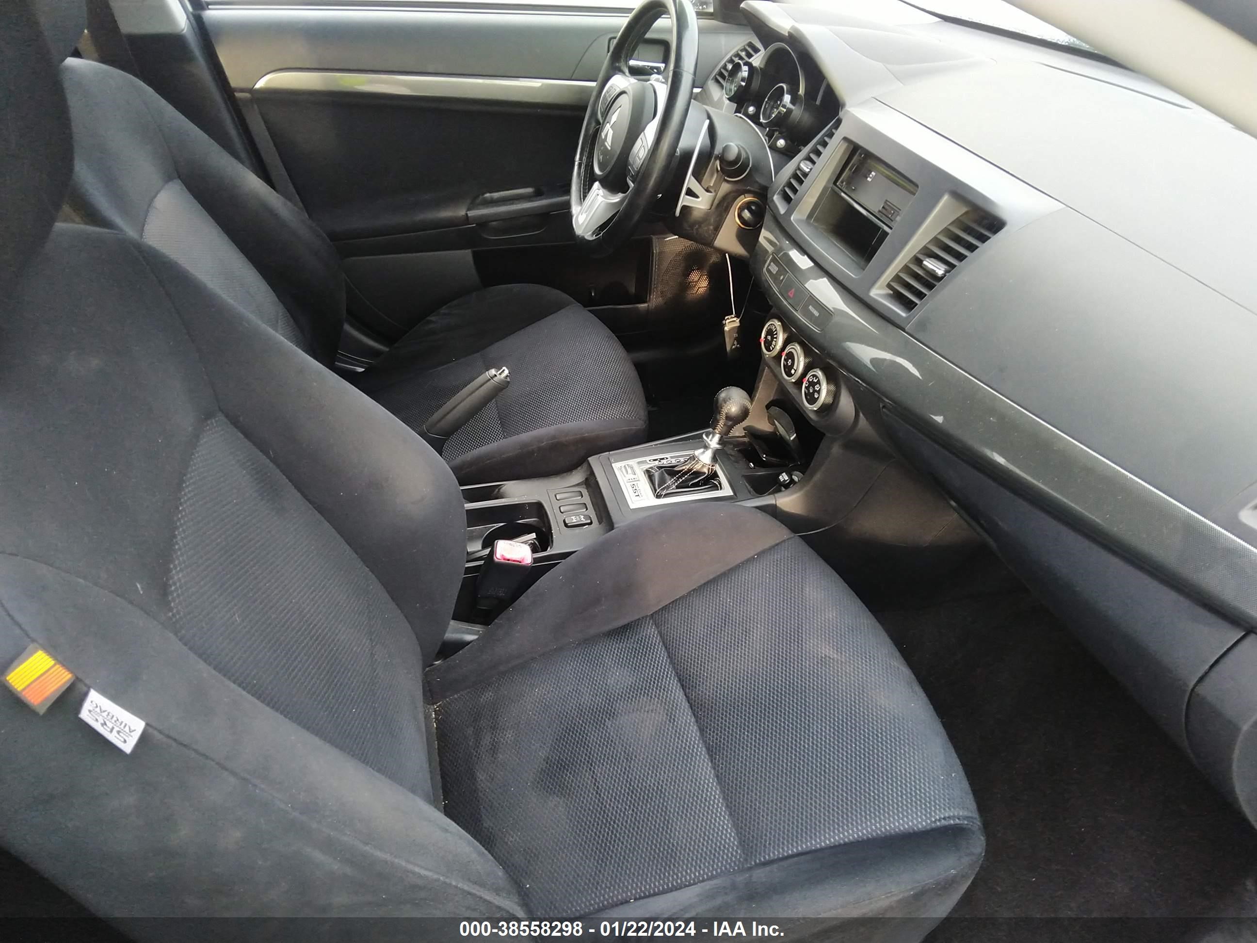 Photo 4 VIN: JA3AV66V49U038914 - MITSUBISHI LANCER 