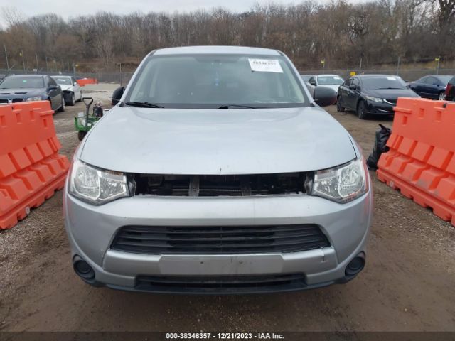 Photo 5 VIN: JA4AD2A30EZ006147 - MITSUBISHI OUTLANDER 