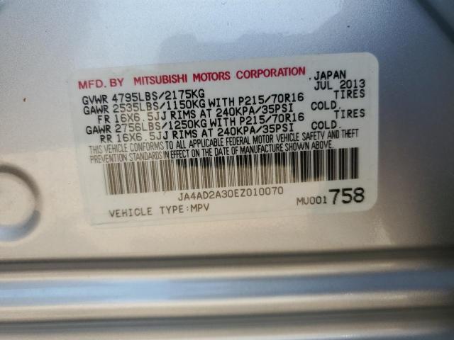 Photo 11 VIN: JA4AD2A30EZ010070 - MITSUBISHI OUTLANDER 