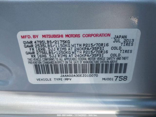 Photo 8 VIN: JA4AD2A30EZ010070 - MITSUBISHI OUTLANDER 