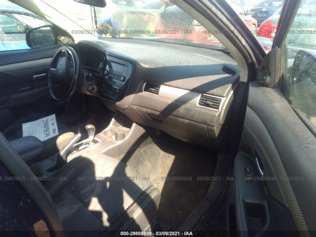 Photo 4 VIN: JA4AD2A30GZ021167 - MITSUBISHI OUTLANDER 