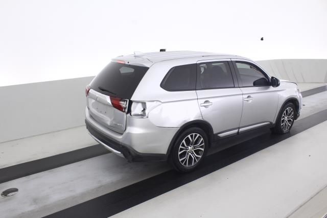 Photo 8 VIN: JA4AD2A30JJ002639 - MITSUBISHI OUTLANDER 