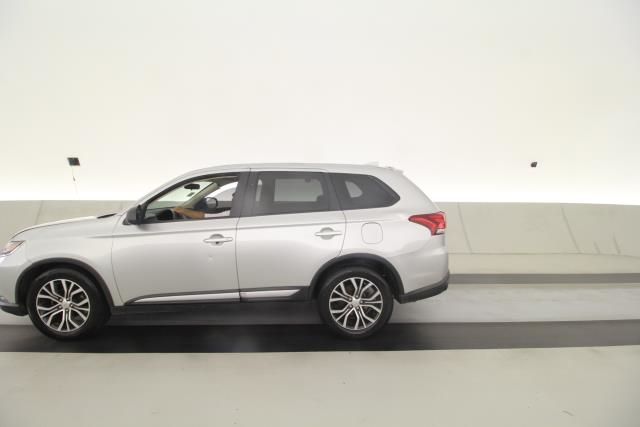 Photo 3 VIN: JA4AD2A30JJ002639 - MITSUBISHI OUTLANDER 