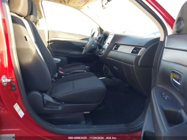 Photo 4 VIN: JA4AD2A30JZ055911 - MITSUBISHI OUTLANDER 