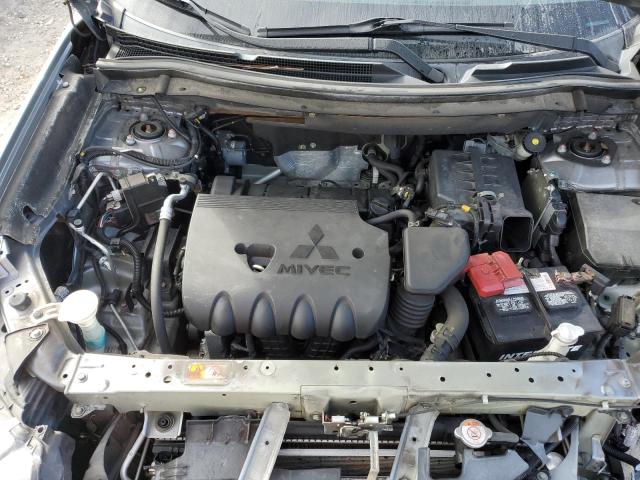 Photo 10 VIN: JA4AD2A30KZ029360 - MITSUBISHI OUTLANDER 