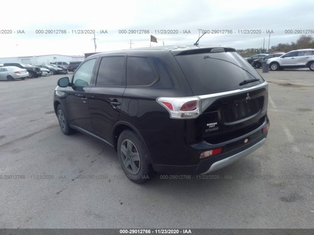 Photo 2 VIN: JA4AD2A31FZ001315 - MITSUBISHI OUTLANDER 