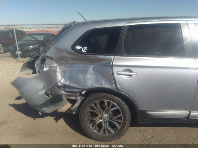 Photo 5 VIN: JA4AD2A31GZ008363 - MITSUBISHI OUTLANDER 