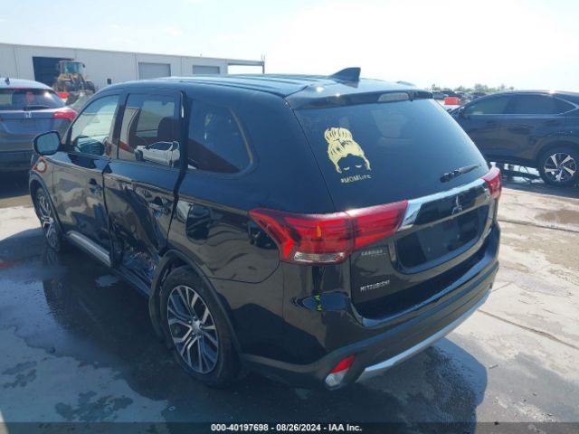 Photo 2 VIN: JA4AD2A31HZ017744 - MITSUBISHI OUTLANDER 