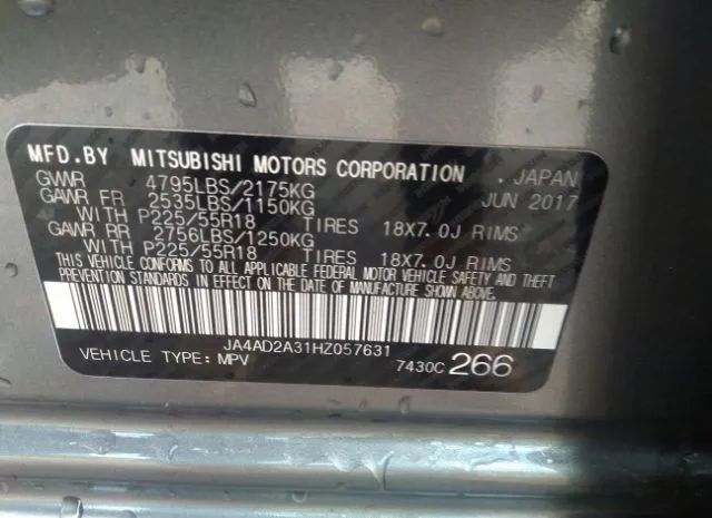 Photo 8 VIN: JA4AD2A31HZ057631 - MITSUBISHI OUTLANDER 