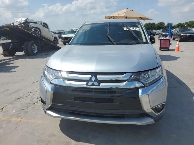 Photo 4 VIN: JA4AD2A31HZ062103 - MITSUBISHI OUTLANDER 