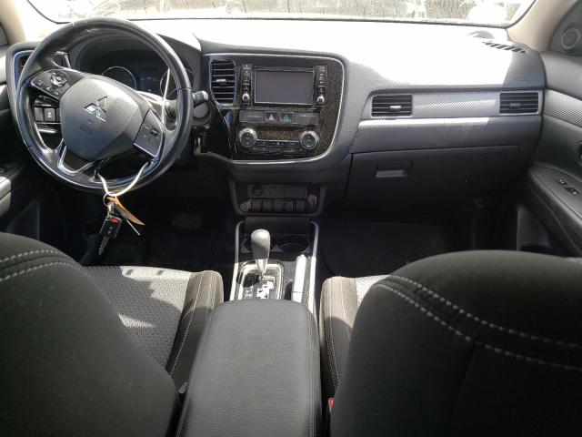 Photo 8 VIN: JA4AD2A31HZ066099 - MITSUBISHI OUTLANDER 