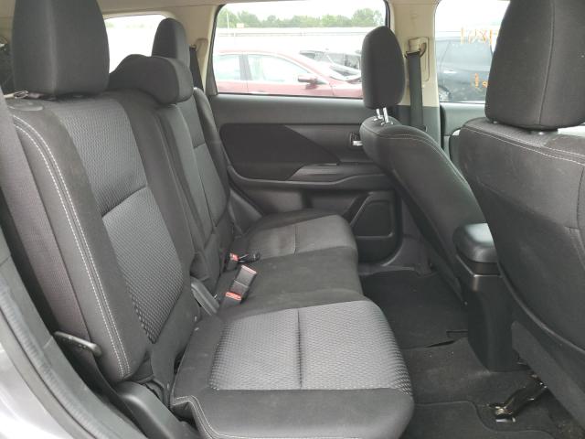 Photo 5 VIN: JA4AD2A31JJ003525 - MITSUBISHI OUTLANDER 