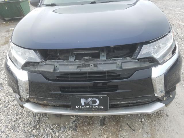 Photo 8 VIN: JA4AD2A31JZ052743 - MITSUBISHI OUTLANDER 