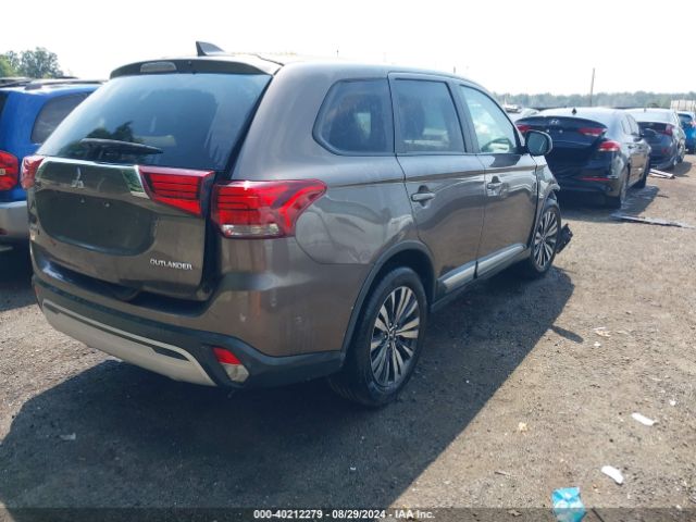 Photo 3 VIN: JA4AD2A31KZ052341 - MITSUBISHI OUTLANDER 