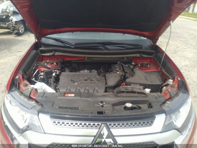 Photo 9 VIN: JA4AD2A31KZ055482 - MITSUBISHI OUTLANDER 