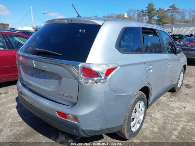 Photo 3 VIN: JA4AD2A32EZ003458 - CHEVROLET EQUINOX 