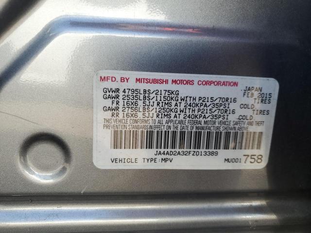 Photo 12 VIN: JA4AD2A32FZ013389 - MITSUBISHI OUTLANDER 