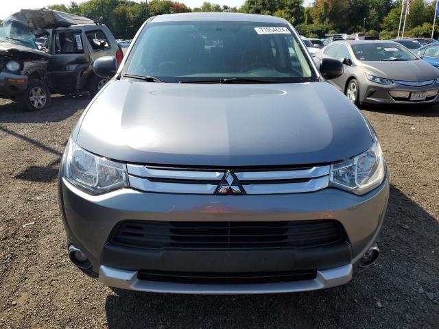 Photo 4 VIN: JA4AD2A32FZ013389 - MITSUBISHI OUTLANDER 