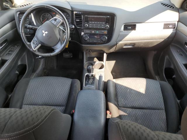 Photo 7 VIN: JA4AD2A32FZ013389 - MITSUBISHI OUTLANDER 