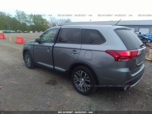 Photo 2 VIN: JA4AD2A32GZ047690 - MITSUBISHI OUTLANDER 