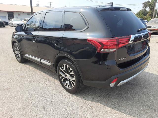 Photo 2 VIN: JA4AD2A32HZ019583 - MITSUBISHI OUTLANDER 