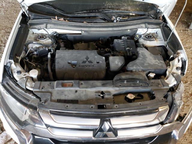 Photo 11 VIN: JA4AD2A32JZ005284 - MITSUBISHI OUTLANDER 