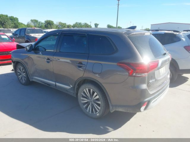 Photo 2 VIN: JA4AD2A32KZ007425 - MITSUBISHI OUTLANDER 