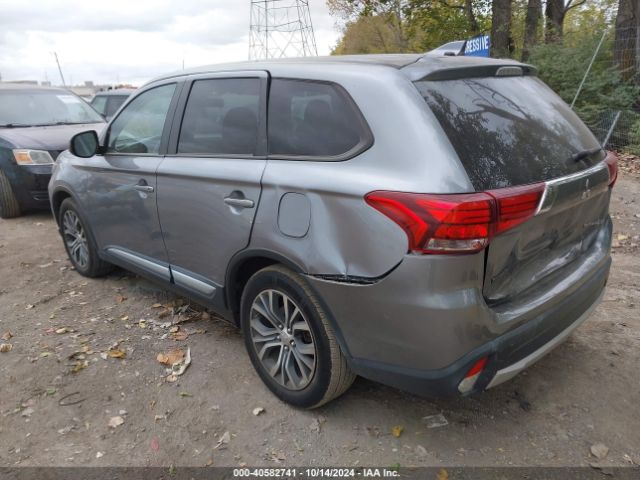 Photo 2 VIN: JA4AD2A33HZ017857 - MITSUBISHI OUTLANDER 