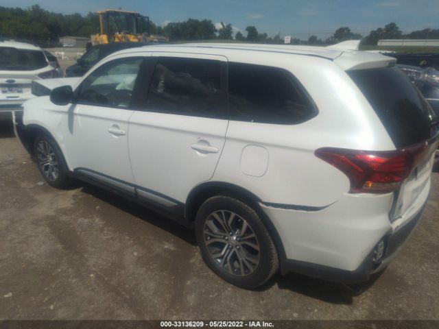 Photo 2 VIN: JA4AD2A33HZ051250 - MITSUBISHI OUTLANDER 