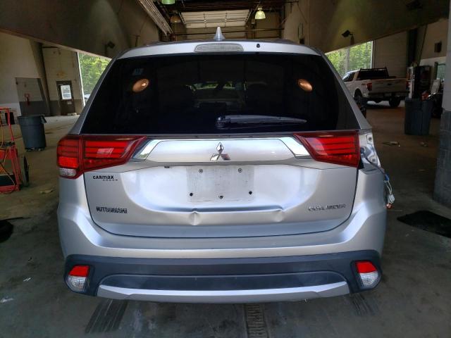 Photo 5 VIN: JA4AD2A33JZ061055 - MITSUBISHI OUTLANDER 