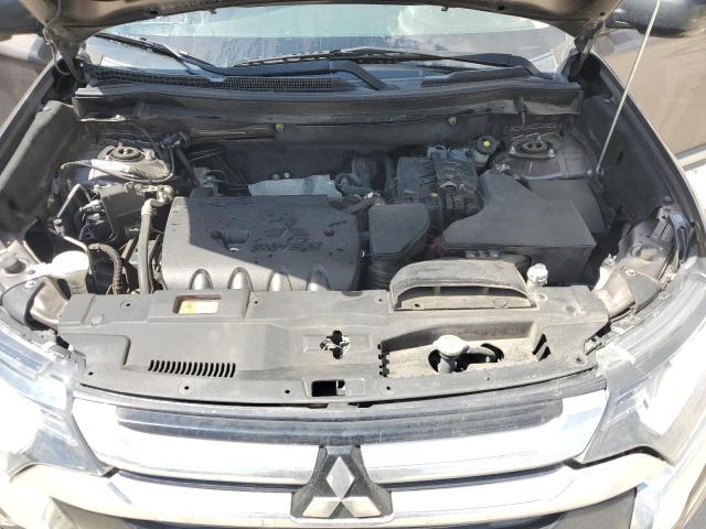 Photo 11 VIN: JA4AD2A33JZ063520 - MITSUBISHI OUTLANDER 