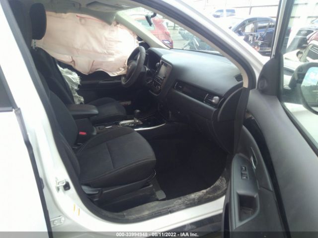 Photo 4 VIN: JA4AD2A33KZ007613 - MITSUBISHI OUTLANDER 