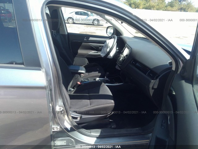 Photo 4 VIN: JA4AD2A33KZ016988 - MITSUBISHI OUTLANDER 