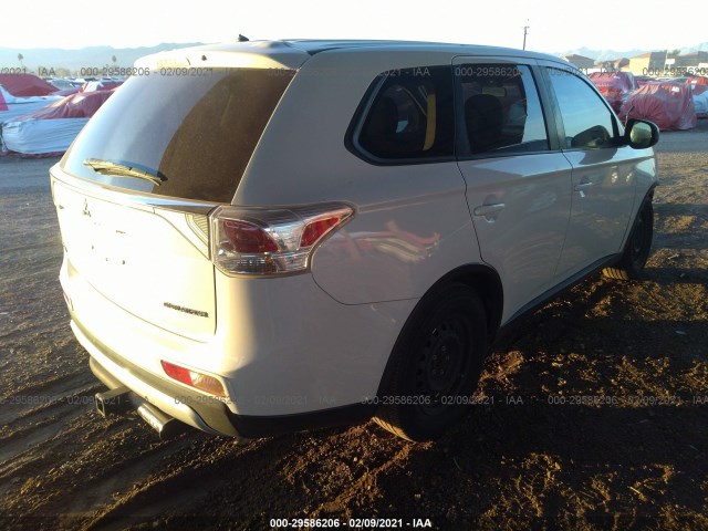 Photo 3 VIN: JA4AD2A34FZ006217 - MITSUBISHI OUTLANDER 