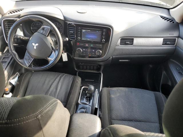 Photo 7 VIN: JA4AD2A34HZ049233 - MITSUBISHI OUTLANDER 