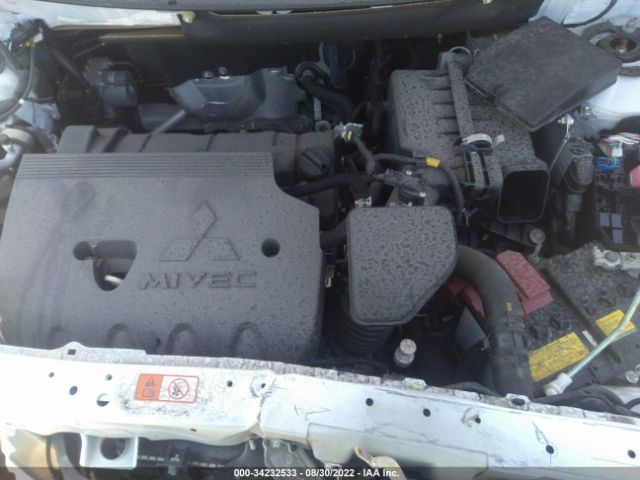 Photo 9 VIN: JA4AD2A34KZ055959 - MITSUBISHI OUTLANDER 