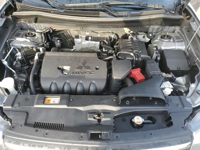 Photo 11 VIN: JA4AD2A35EZ013787 - MITSUBISHI OUTLANDER 