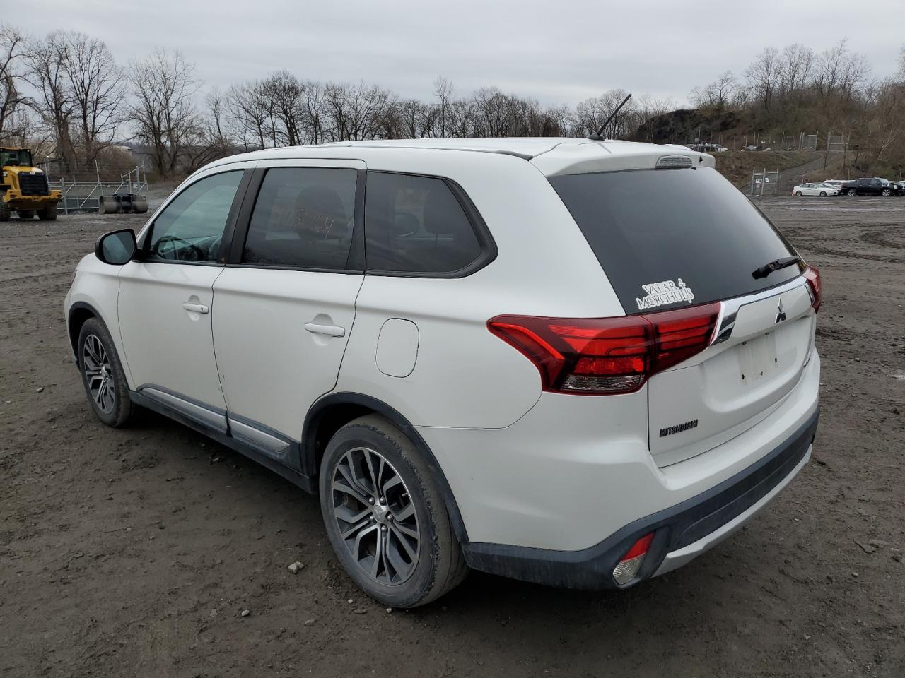 Photo 1 VIN: JA4AD2A35GZ014974 - MITSUBISHI OUTLANDER 