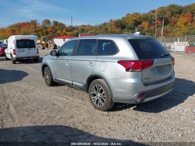 Photo 2 VIN: JA4AD2A35JJ001826 - MITSUBISHI OUTLANDER 