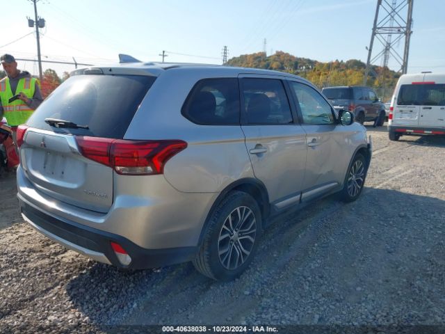 Photo 3 VIN: JA4AD2A35JJ001826 - MITSUBISHI OUTLANDER 