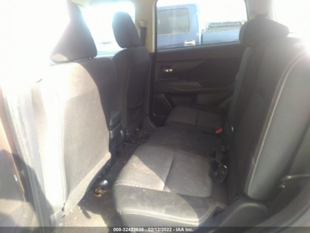 Photo 7 VIN: JA4AD2A35JZ015324 - MITSUBISHI OUTLANDER 