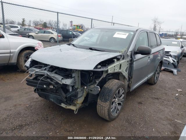 Photo 1 VIN: JA4AD2A35JZ055970 - MITSUBISHI OUTLANDER 