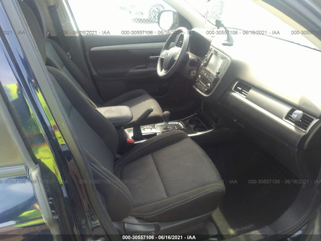 Photo 4 VIN: JA4AD2A35JZ064023 - MITSUBISHI OUTLANDER 