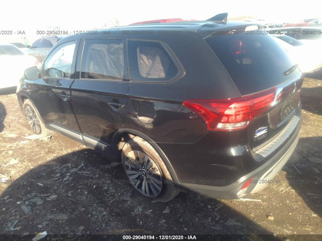 Photo 2 VIN: JA4AD2A35KZ015678 - MITSUBISHI OUTLANDER 