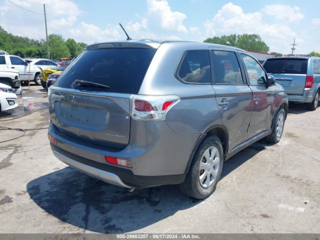 Photo 3 VIN: JA4AD2A36FZ001889 - MITSUBISHI OUTLANDER 