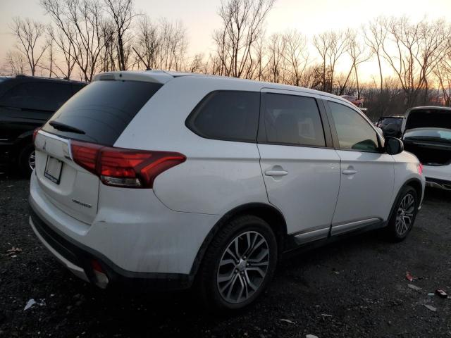 Photo 2 VIN: JA4AD2A36GZ018497 - MITSUBISHI OUTLANDER 